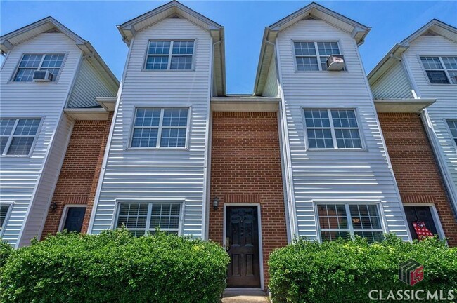 Photo - 2165 S Milledge Ave Townhome