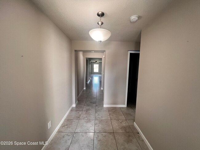 Photo - 563 Corbin Cir SW