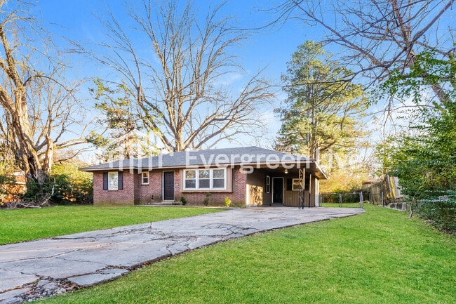 Photo - 1633 Puryear Rd