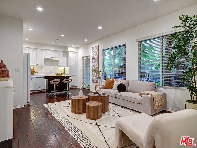 Building Photo - 6020 S Seabluff Dr Unit 122 Rental