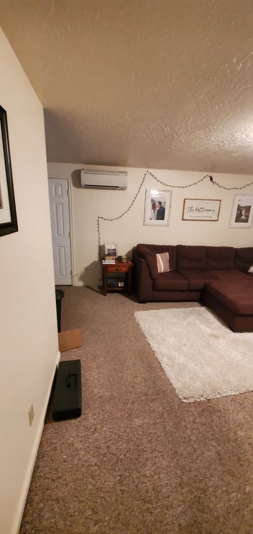 Building Photo - 1B/1B Pet Friendly Apartment South of BYU Unit 306
