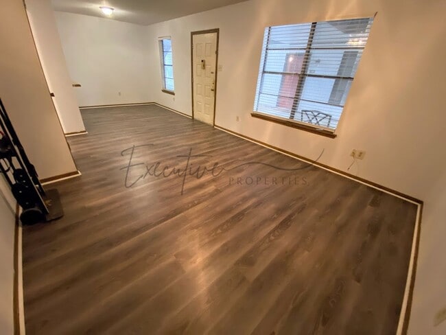 Photo - Willows Apartments Unit A2