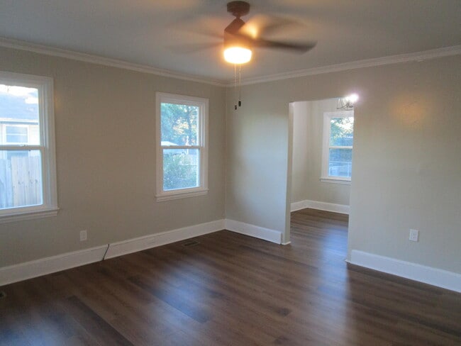 Photo - 1914 Georgianna Dr