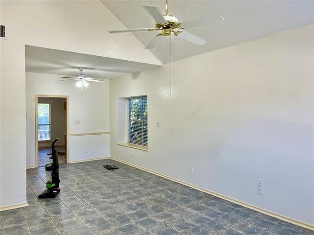 Photo - 1364 Creekview Dr
