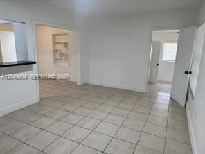 Photo - 820 NE 141st St