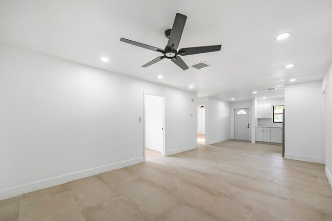 Photo - 12452 Guilford Way