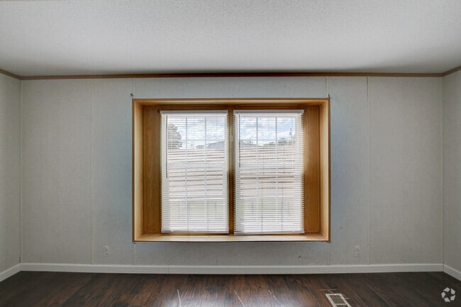 Building Photo - 295 Seays Rd Rental