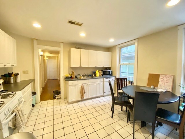 Photo - 21 Bucknam St Unit 2