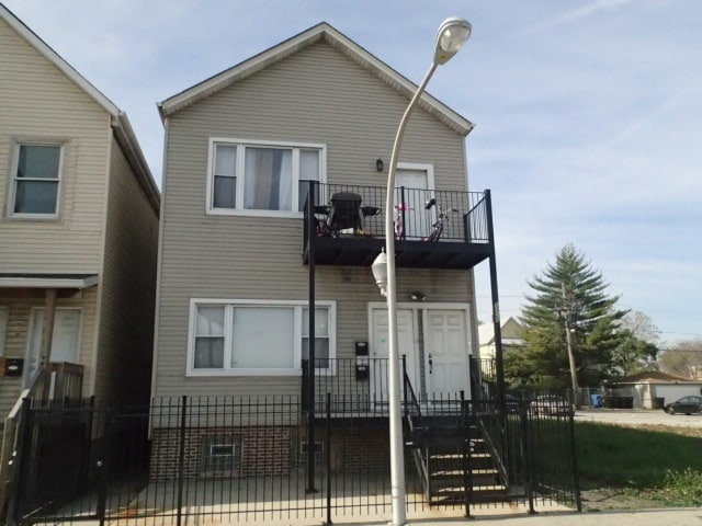 Building Photo - 5316 S Wells St Rental