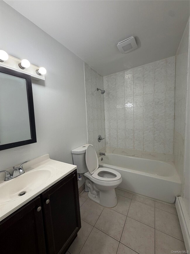 Photo - 629 Wellwood Ave Unit B6