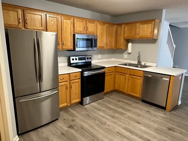 Photo - 10802 Lexington Dr