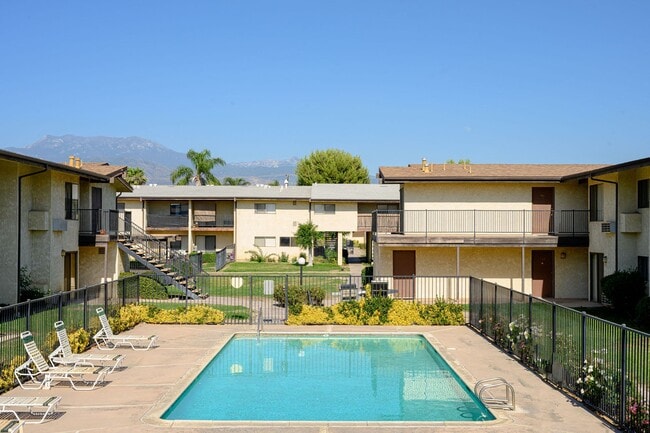 Photo - Park Columbia Apts