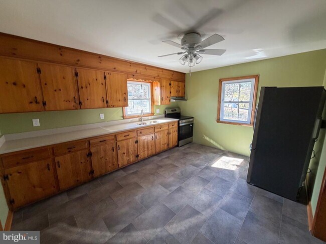 Photo - 18 N C and P Ln Unidad B