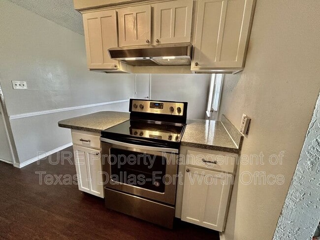 Photo - 3505 Biscay Dr