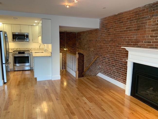 Photo - 52 Sanborn St Unit 4