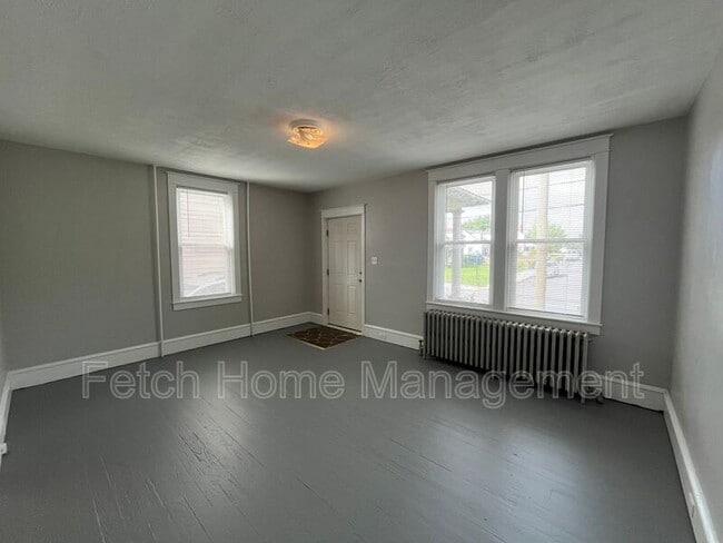 Photo - 23 S Custer Ave