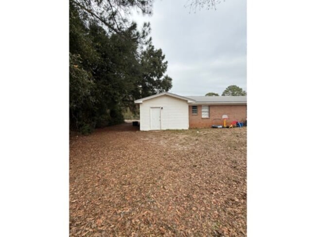 Photo - 2605 Talbert St