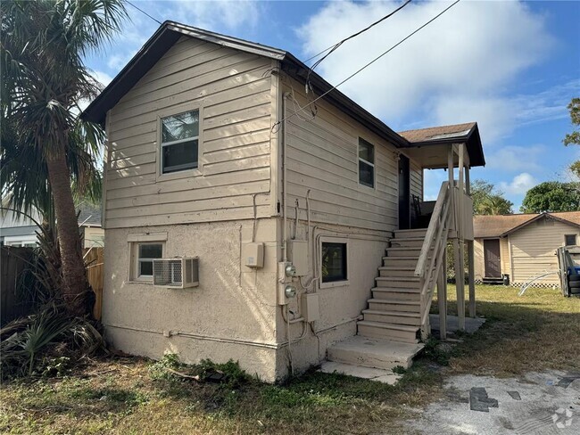 Building Photo - 3235 20th St N Unit 4 Rental