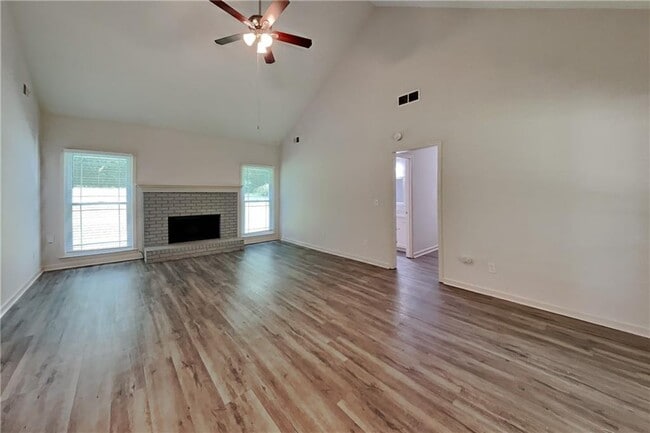 Photo - 2791 Whippoorwill Cir NW