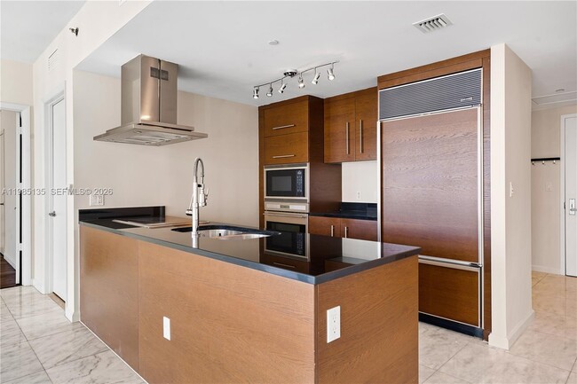 Photo - 495 Brickell Ave Unit 3904