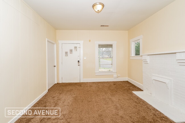 Photo - 3201 Avenue E