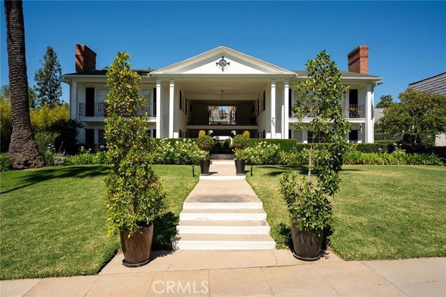 Building Photo - 681 S Orange Grove Blvd