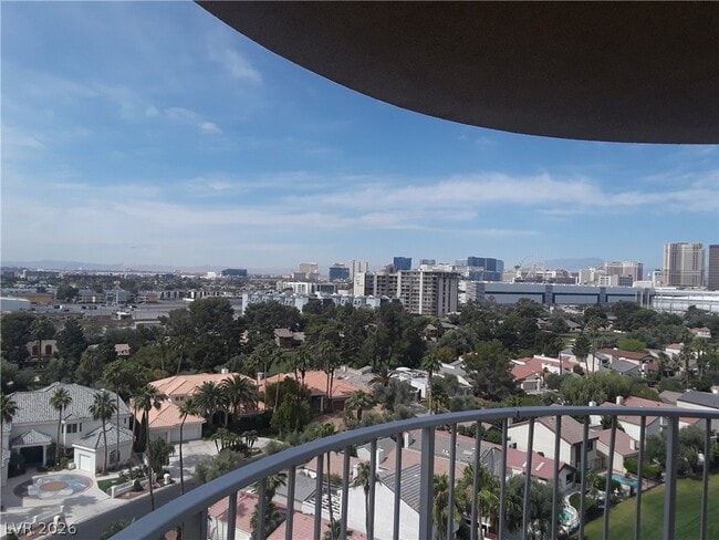 Photo - 3111 Bel Air Dr Unidad 11G