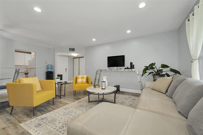 Photo - 2676 Carambola Cir N Condo Unit 1760