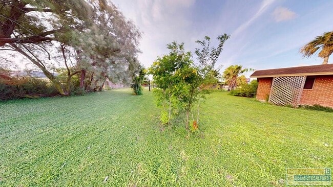 Photo - 427 David Cuervo St