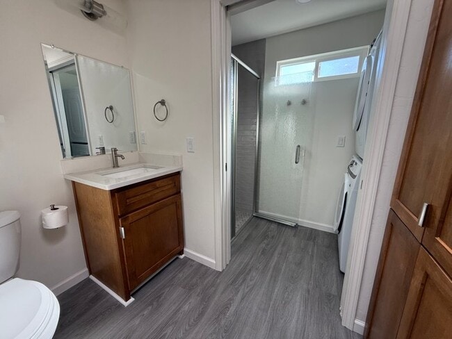 Photo - 5564 E Camden St