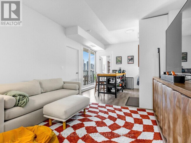 Photo - 297 College St Unit 1503