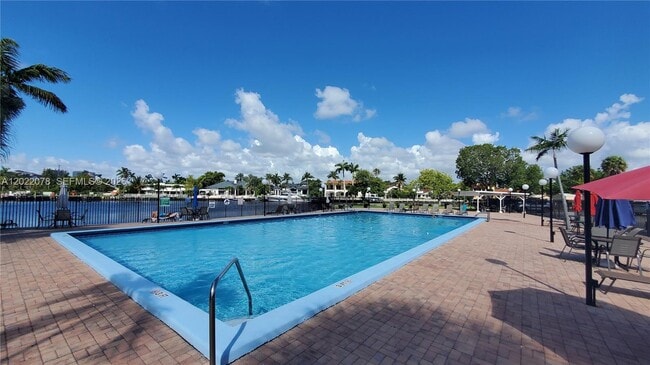 Building Photo - 801 Three Islands Boulevard Unit 109