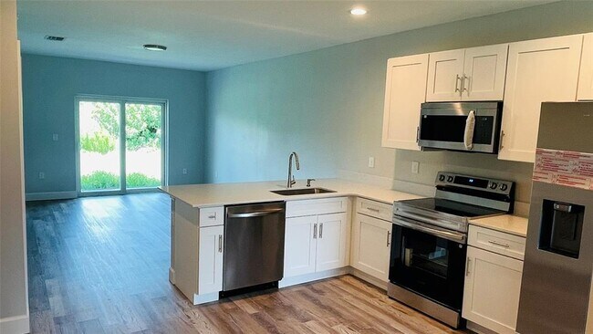 Photo - 12258 Henley Ave