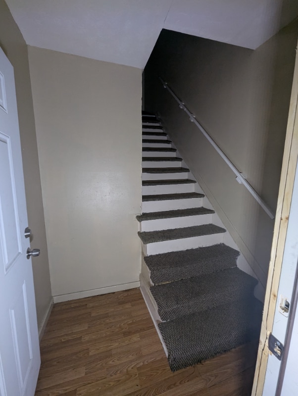 Photo - 212 Gates Ave