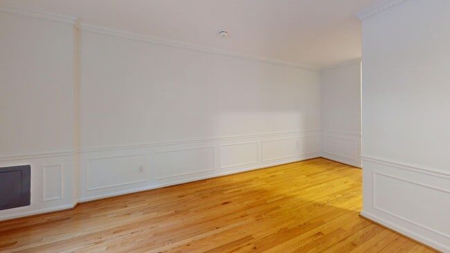Photo - AMAZING Location in Dupont Circle 17th & T-One Bedroom/One Bathroom
