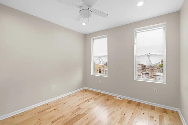 Photo - 2510 E Fayette St