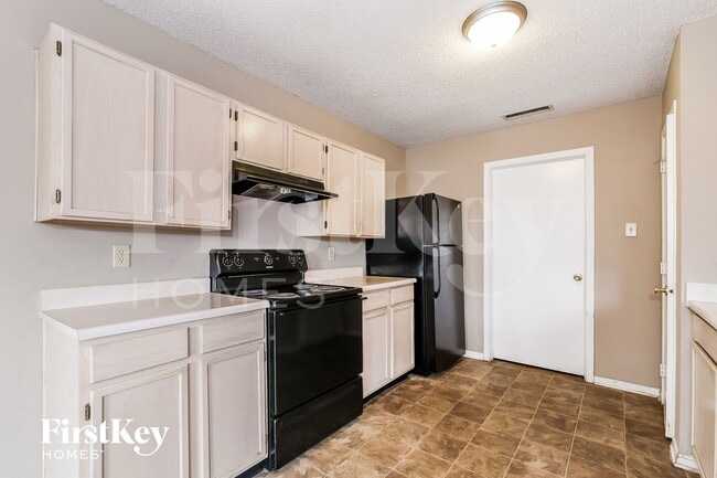 Photo - 6601 Black Antler Dr