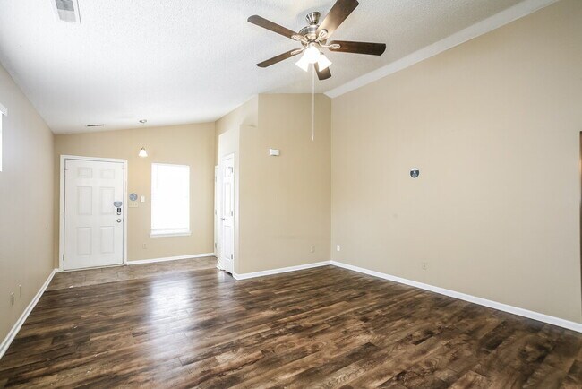 Photo - 8904 Lighthorse Dr