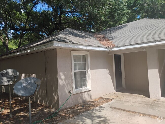 Building Photo - 3/2 Duplex Rental