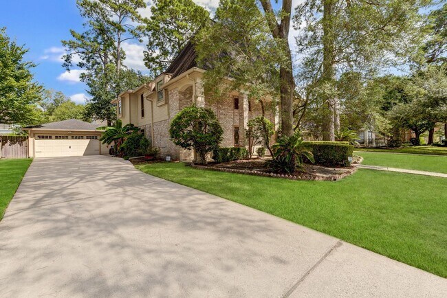 Photo - Stunning 4-Bedroom Home in Klein ISD with Backyard Retreat!