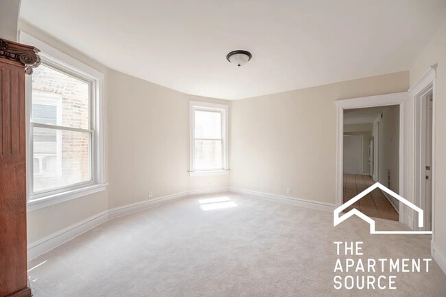 Photo - 2110 N Avers Ave Unit 2