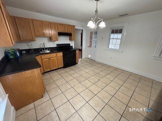 Photo - 445 Church St Unit 2