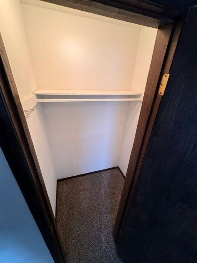 Photo - Quail Creek Apts.