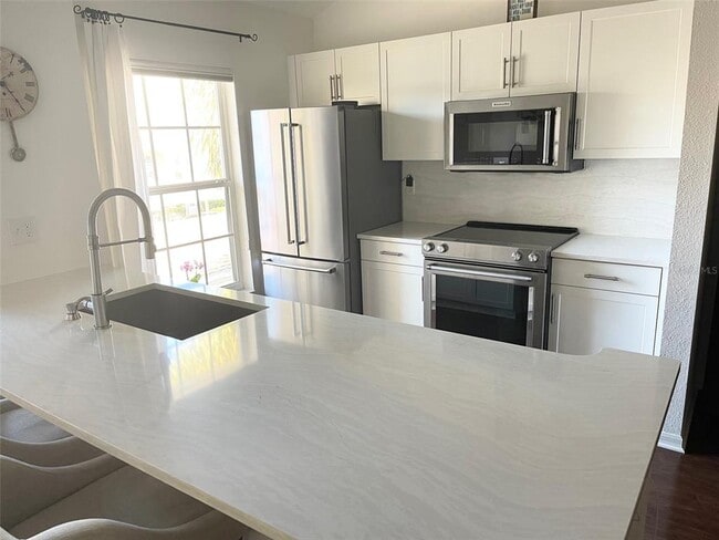 Photo - 4275 Castle Bridge Unit 1324