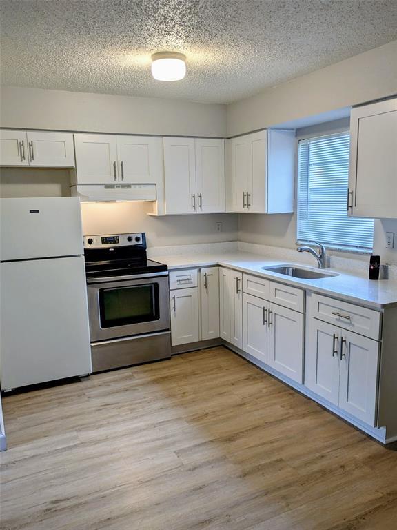 Photo - 620 Wildwood Way