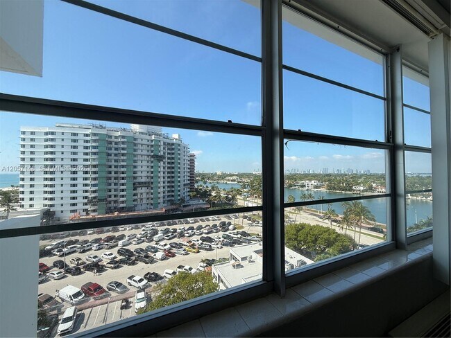 Photo - 5313 Collins Ave Unit 1008