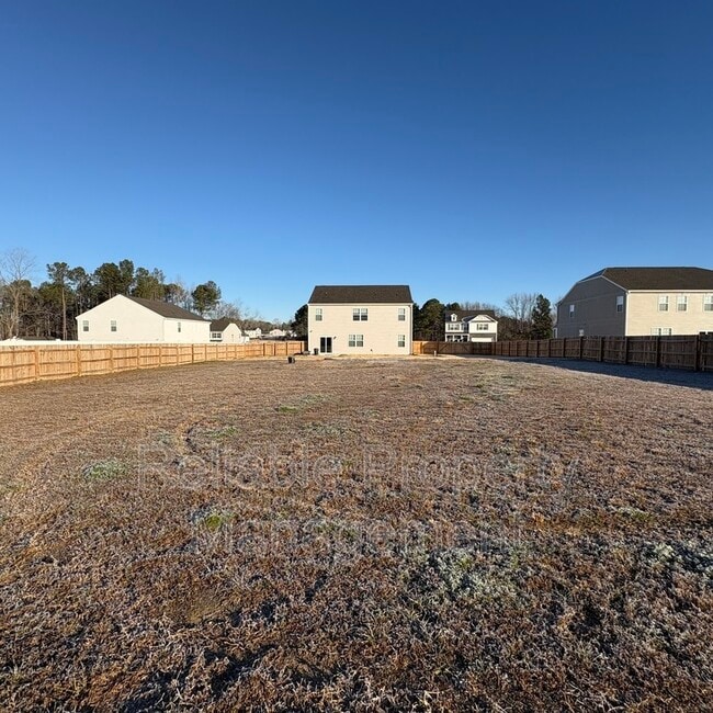 Photo - 96 Black Crk Dr