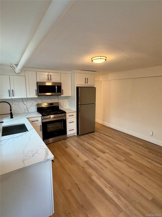 Photo - 54 S Kensico Ave Unit BSMT