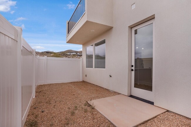 Photo - 319 S 1930 W