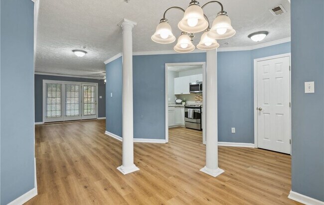 Photo - 331 Bubble Creek Ct